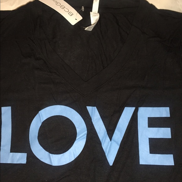 Bcbgeneration LOVE v-neck top - Picture 3 of 9